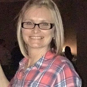 Meet your Posher, Becky